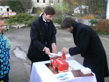 Krájanie torty Krájanie torty