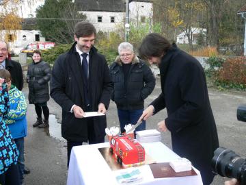 Krájanie torty Krájanie torty