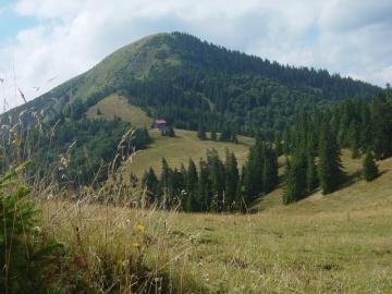 Chata pod Borišovom a Borišov Chata pod Borišovom a Borišov